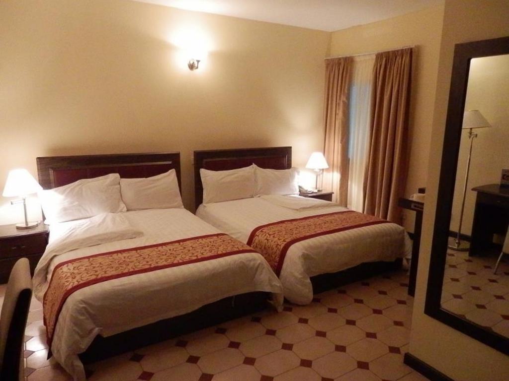 Blue Lodge Hotel Lagos Kamer foto