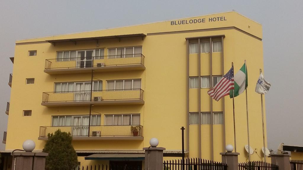 Blue Lodge Hotel Lagos Buitenkant foto