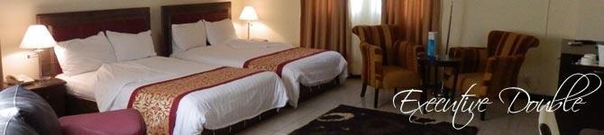 Blue Lodge Hotel Lagos Buitenkant foto